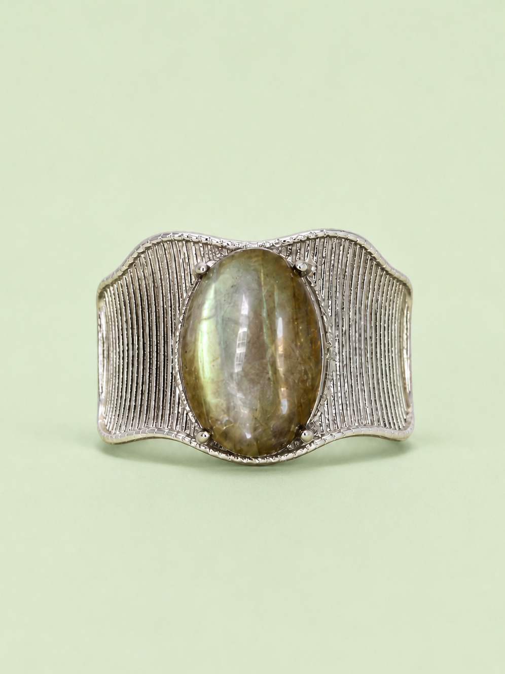 Courage Labradorite
